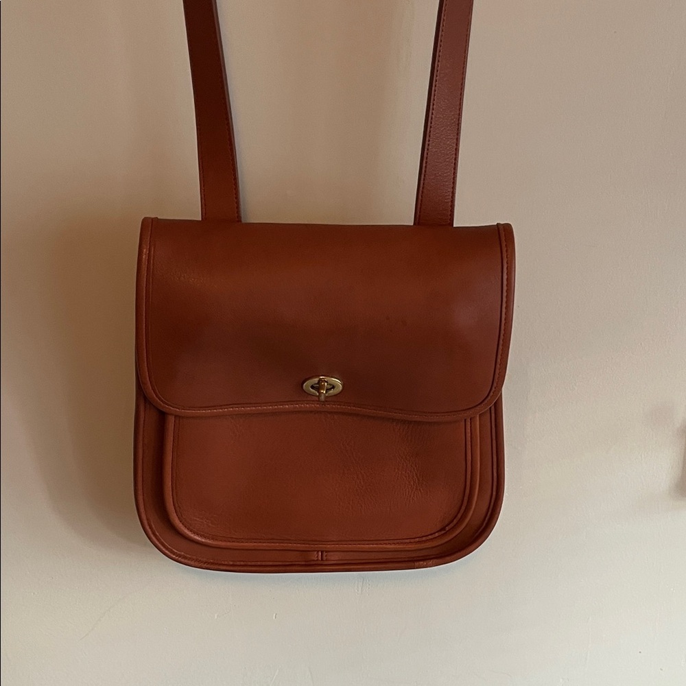 Coach vintage side pack
